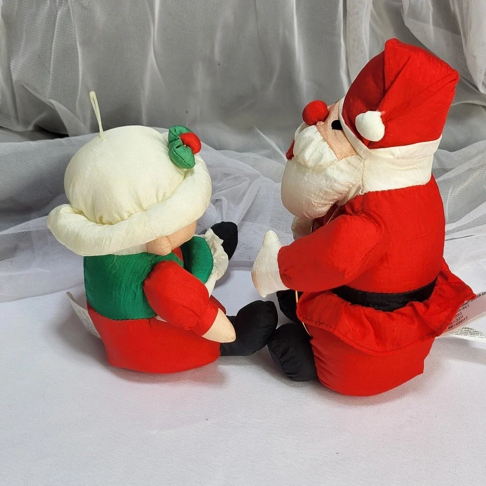 Santa & Mrs Claus 7in Nylon Puffy Stuffed Christmas Plush Table Decor VTG 1993